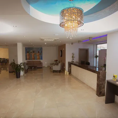 Bellini Apartahotel Ayia Napa
