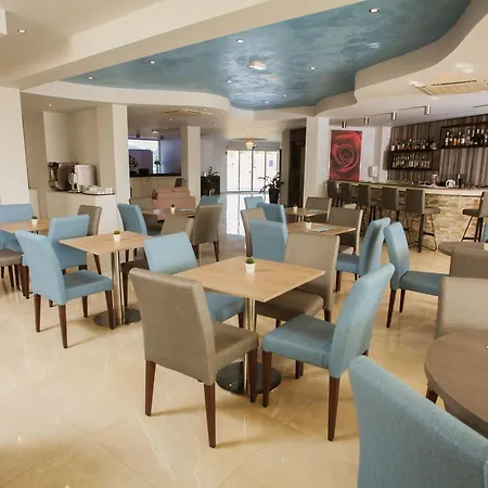 Bellini Apartahotel Ayia Napa