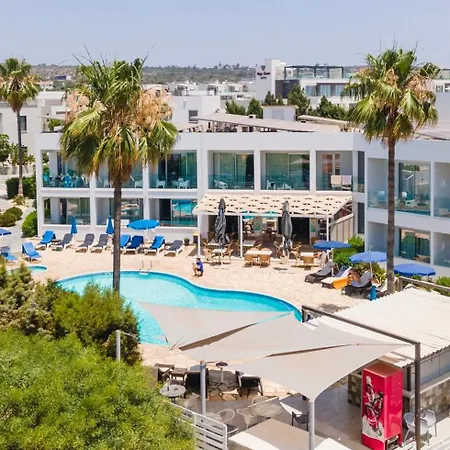 Bellini Apartahotel Ayia Napa
