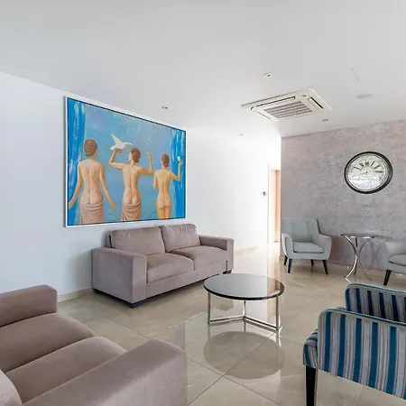 Bellini Hotel apartamentowy 3*