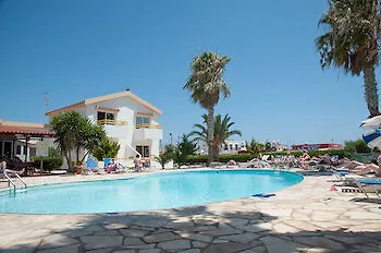 Bellini 3* Ajia Napa